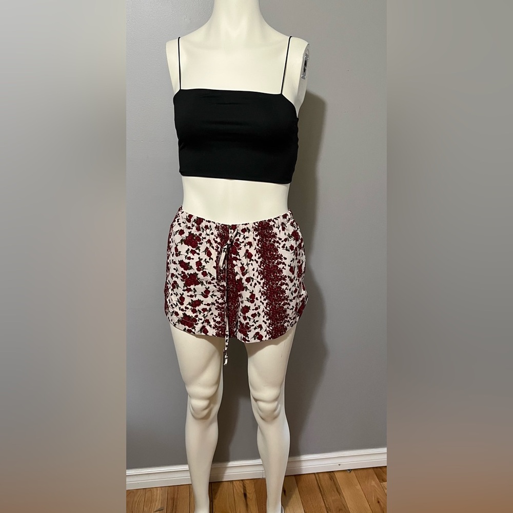 Set of Floral Drawstring Women's Shorts and black top